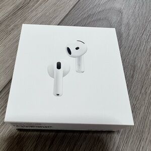 Apple AirPods with White Finish